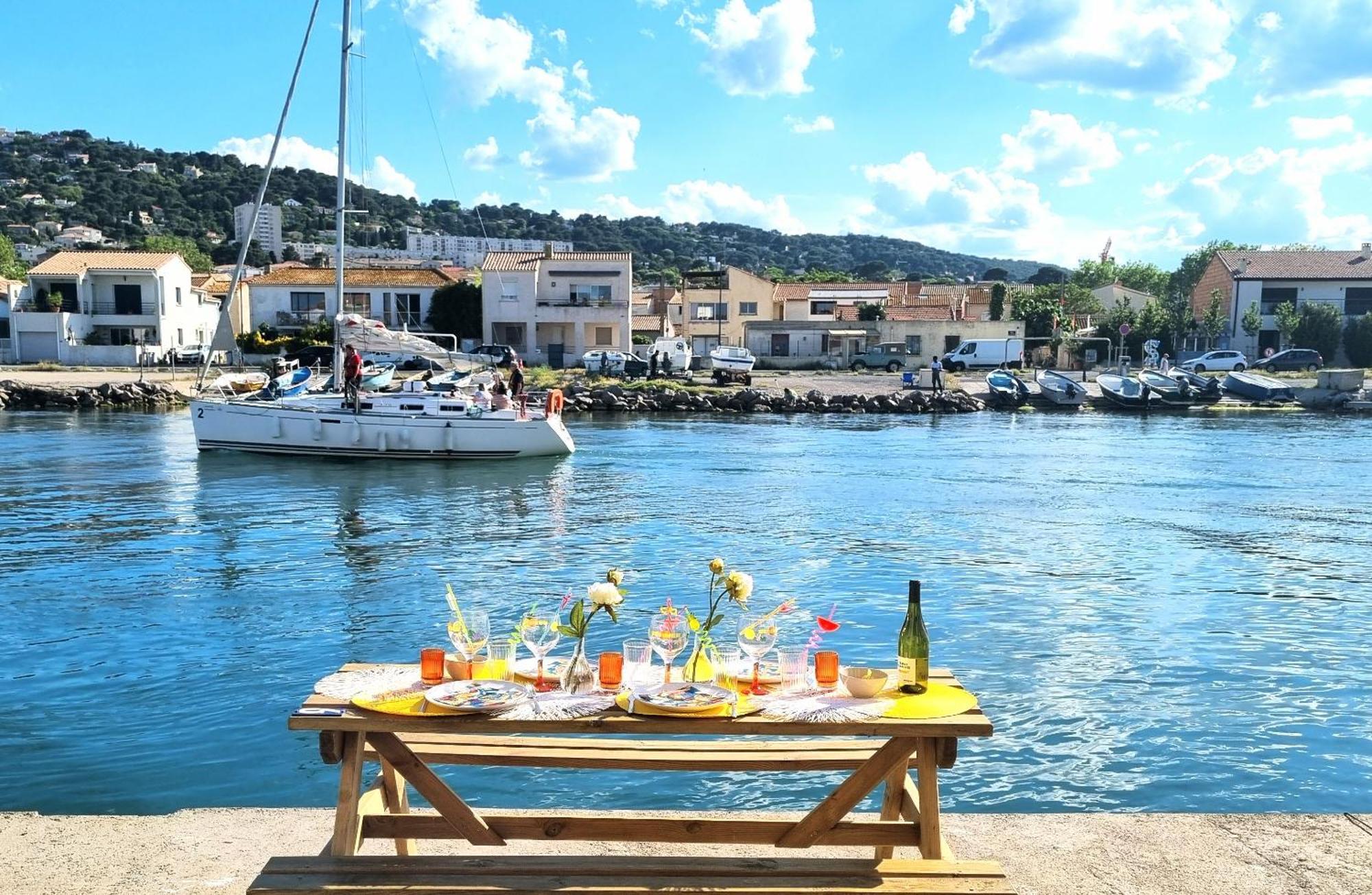 Apartment Le Barreur Maison Authentique Setoise La Pointe Courte, Bord De Mer, Climatisee, Parking Gratuit Proximite